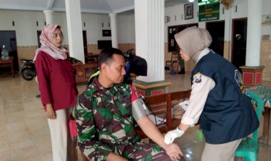 Gelar-Patroli-Kesehatan,-Sidokkes-Polres-Jombang-Cek-Kesehatan-Petugas-Pam-Pemilu-dan-KPPS